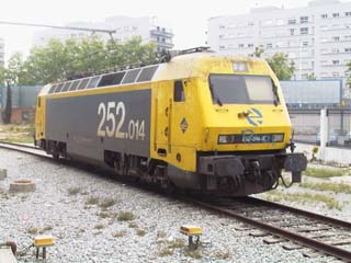 RENFE 252